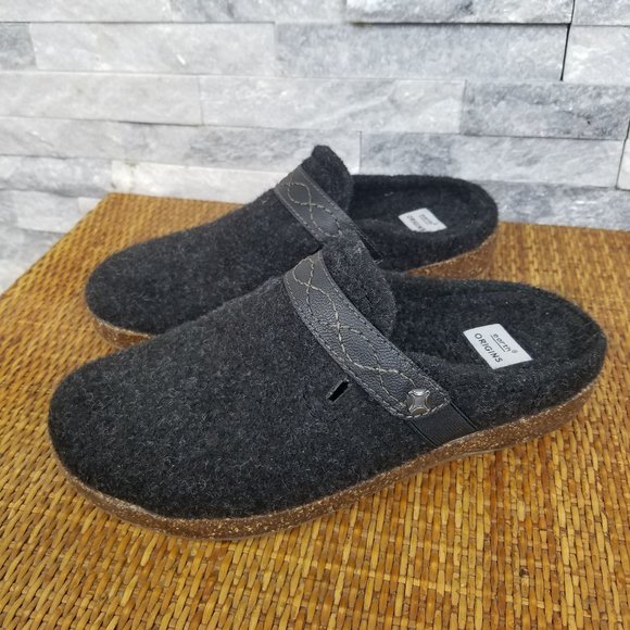 earth origins felt clogs
